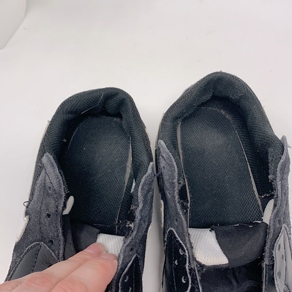 Nike Air Max Excee Low Youth Sz 5 Boys Black White Running Sneakers - Picture 8 of 12